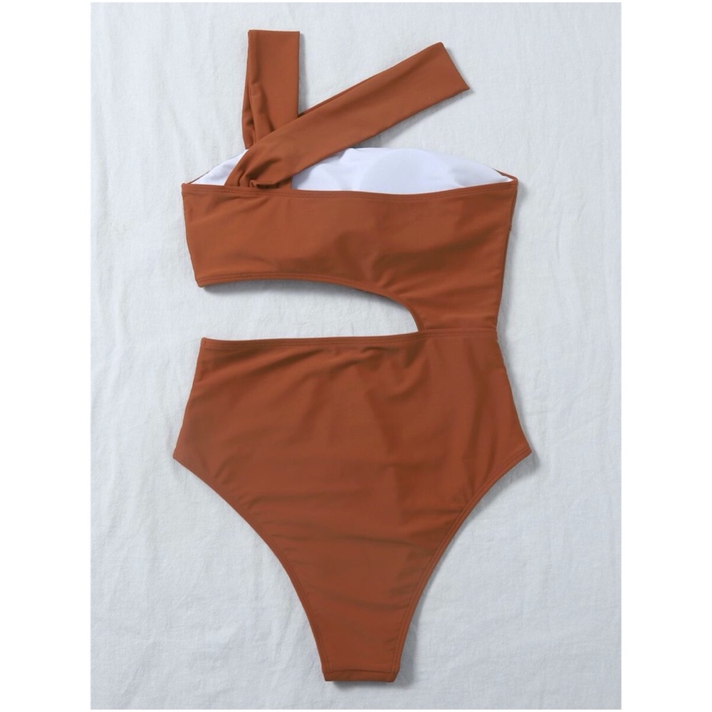 Cut out high waisted strappy monokini One Piece Swim - Picture 5 of 10
